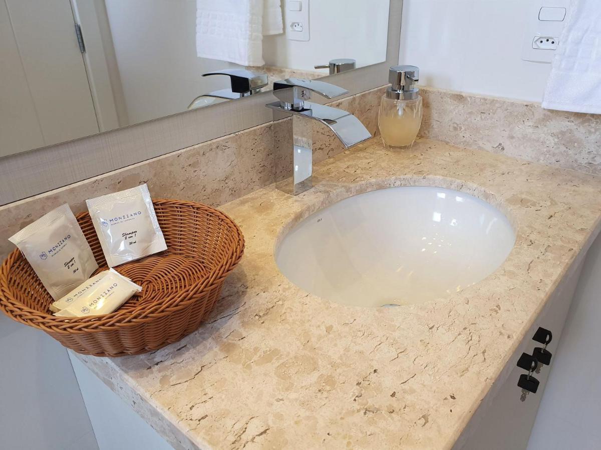 Apto Luxo 800M R. Coberta | 2 Suites | Mobiliado Gramado Eksteriør billede