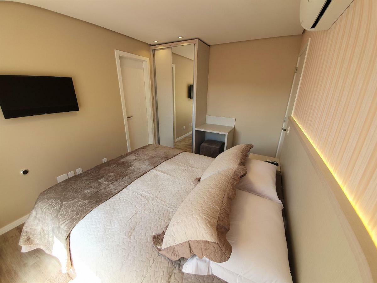Apto Luxo 800M R. Coberta | 2 Suites | Mobiliado Gramado Eksteriør billede