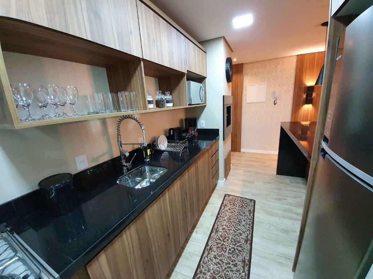 Apto Luxo 800M R. Coberta | 2 Suites | Mobiliado Gramado Eksteriør billede