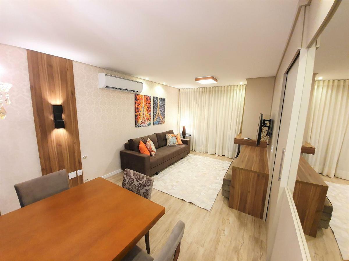 Apto Luxo 800M R. Coberta | 2 Suites | Mobiliado Gramado Eksteriør billede